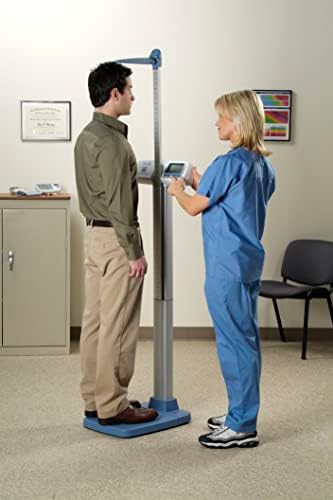 Digital physician scale with integrated height rod — photo 4
