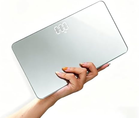 Small battery powered travel mirror scale